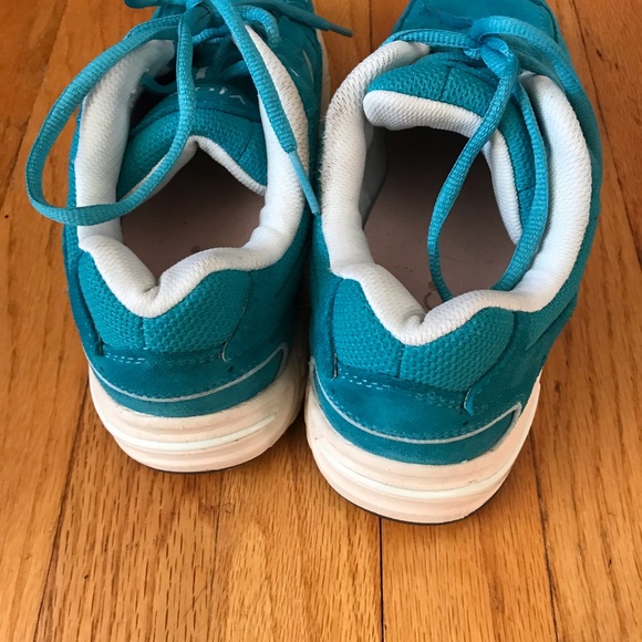 Vionic 23 Walk in Teal Suede Size 6 - Picture 2 of 8